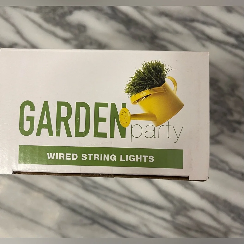 Brand new in box Indoor Pineapple String Lights, 4.5 feet, 10 pineapple lights